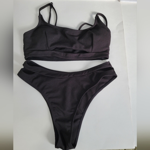 Classic Black Casual Cutout Minimalist Bikini Summer Swimsuit Set - Picture 1 of 14